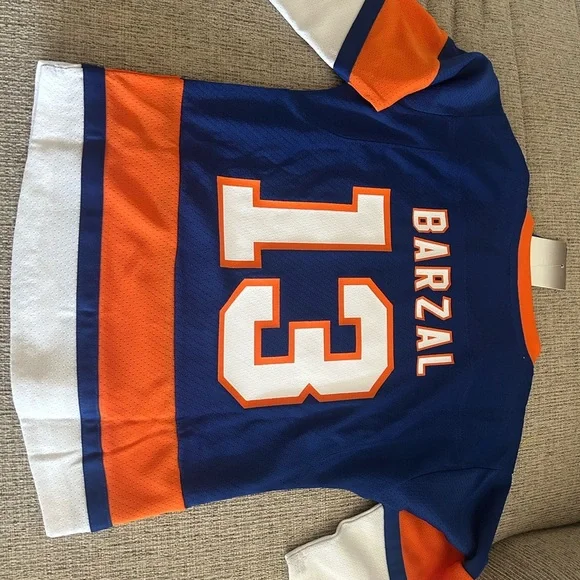 NWT NHL Blue and Orange Islanders Jersey for kids - Picture 6 of 7